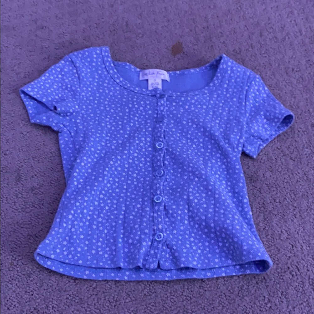 Tillys blue floral button down shirt size small